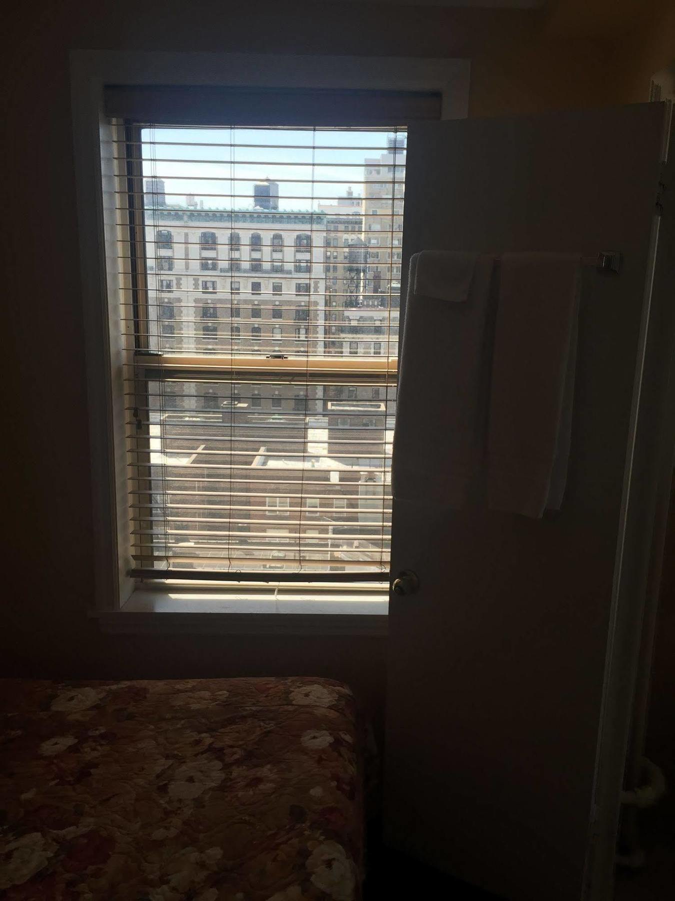 Riverside Tower 2* New York