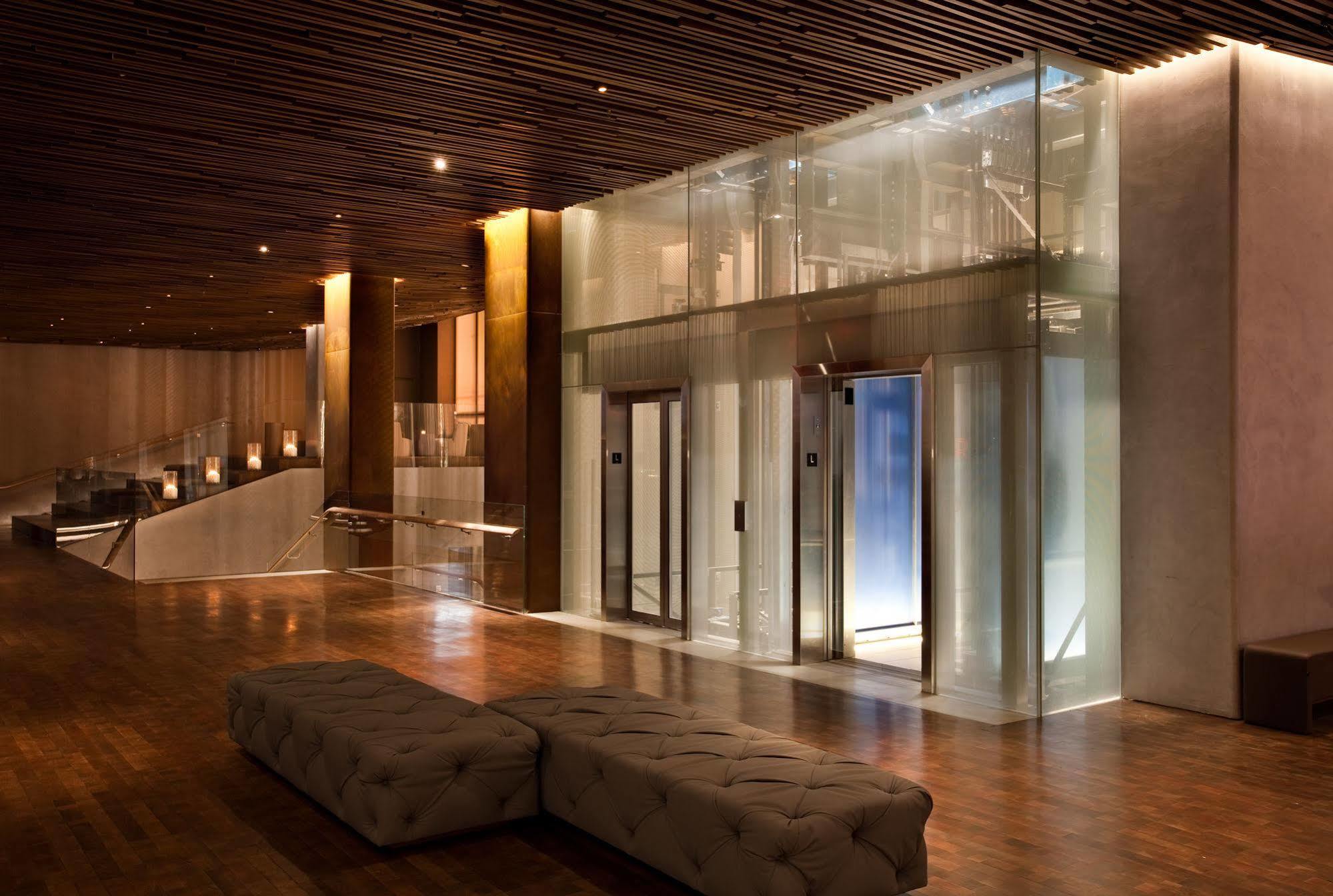 Row Nyc At Times Square