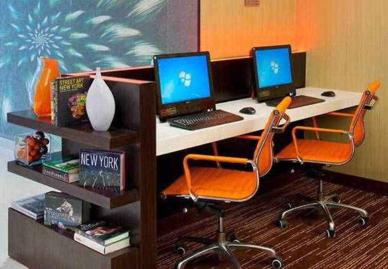 Courtyard By Marriott Manhattan / Soho 4*