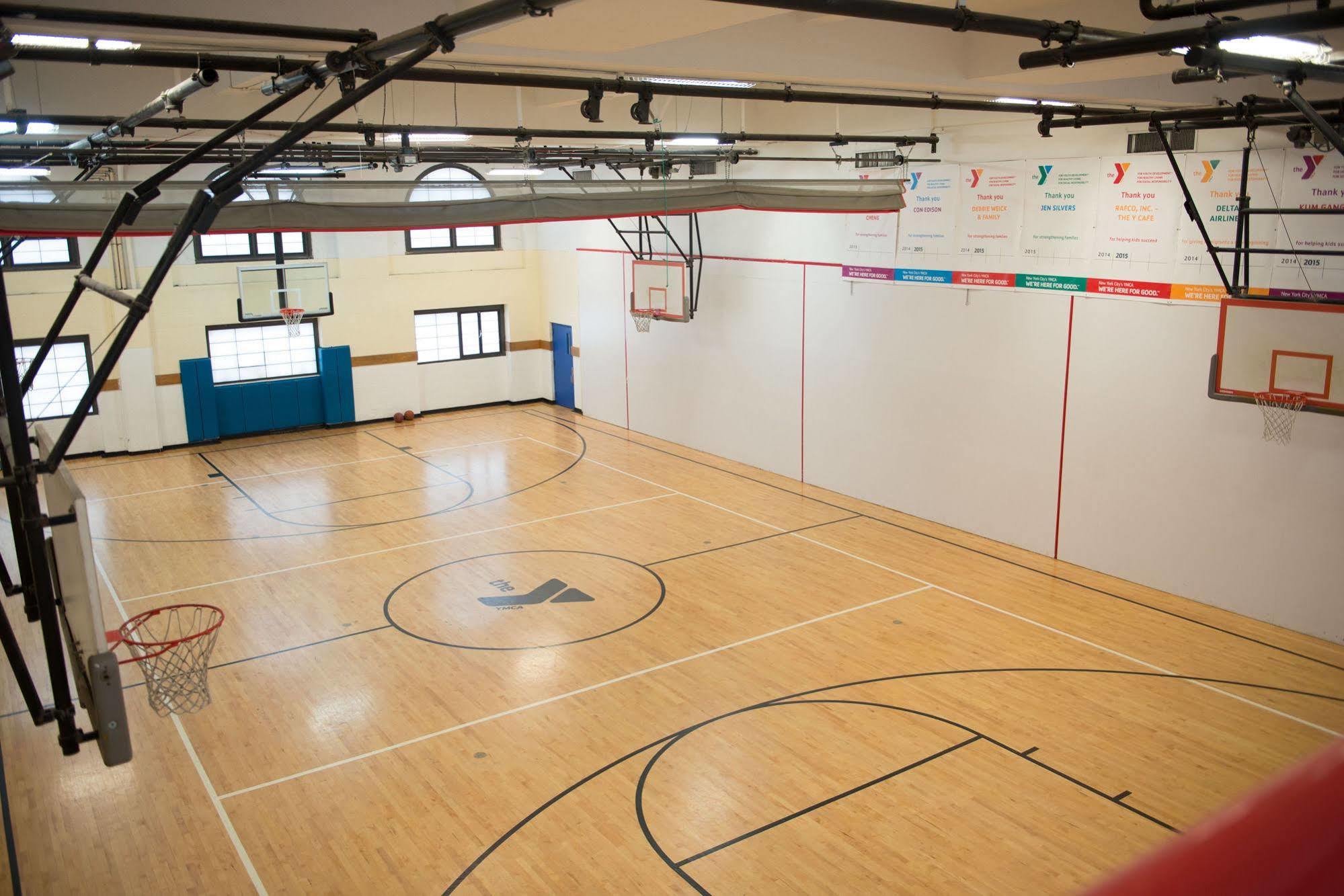 Hostel Flushing Ymca *