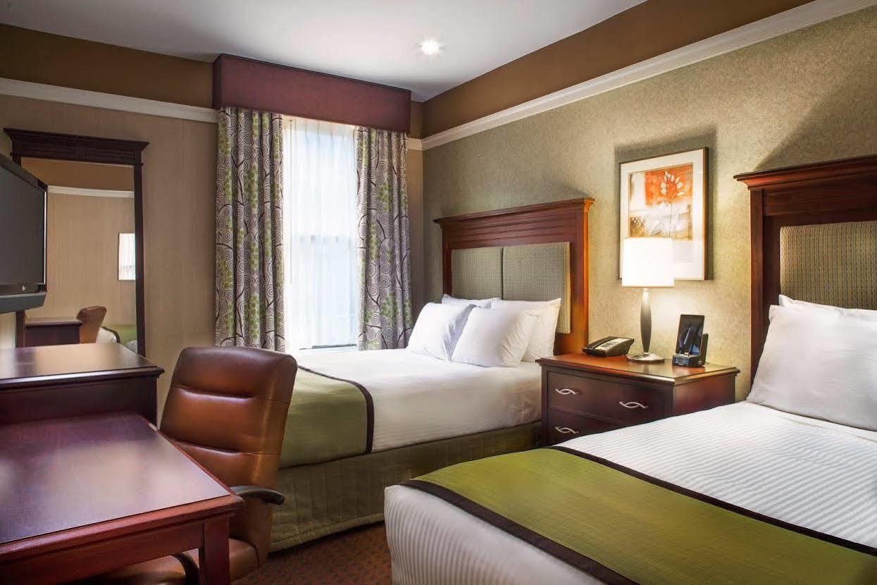 46 Times Square New York