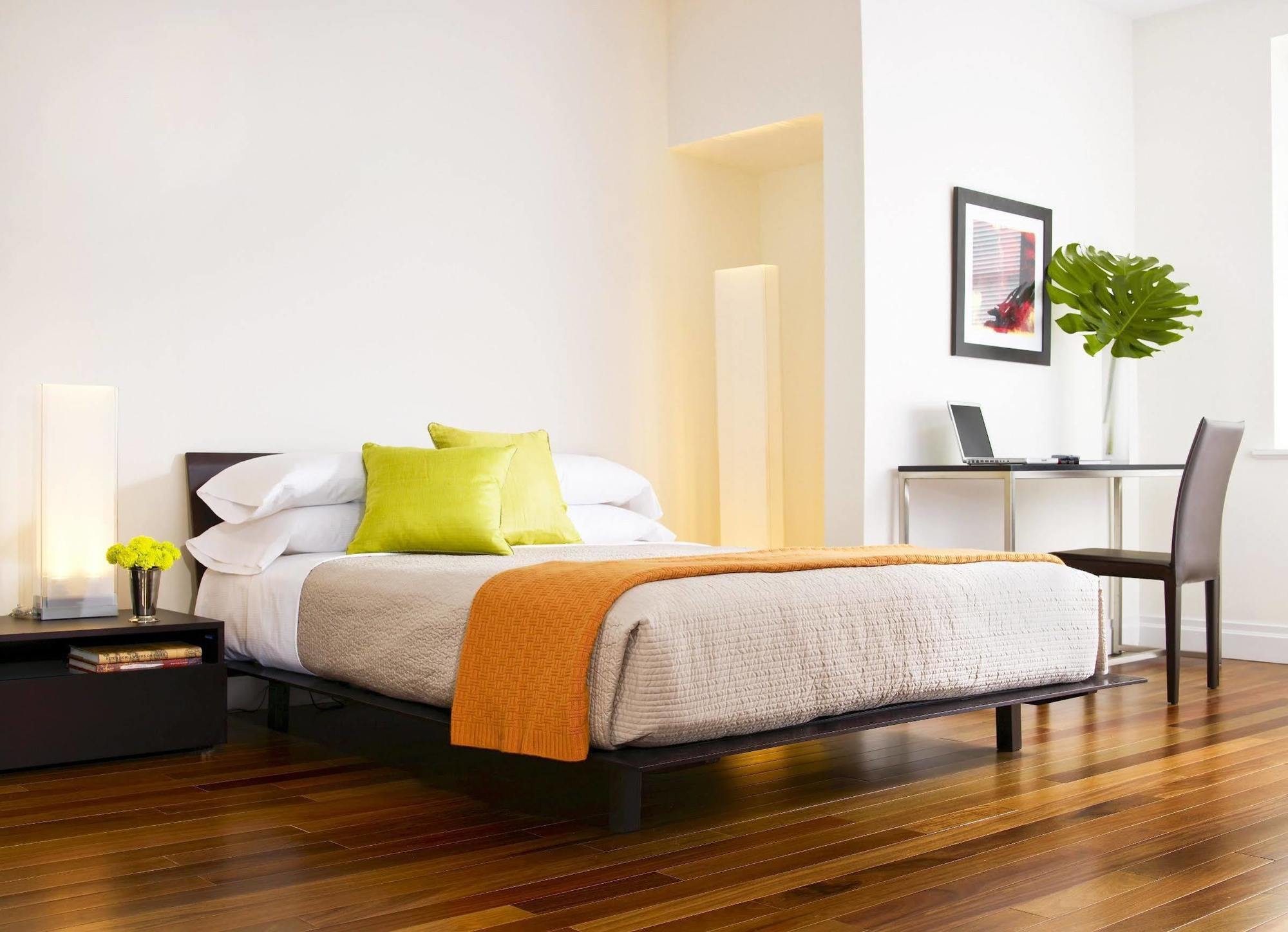 Aka Times Square 4* New York