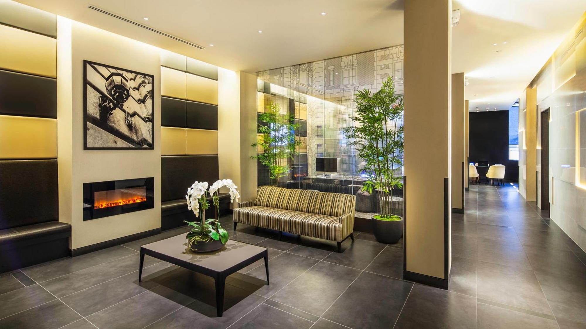 The At Fifth Avenue Hotel New York