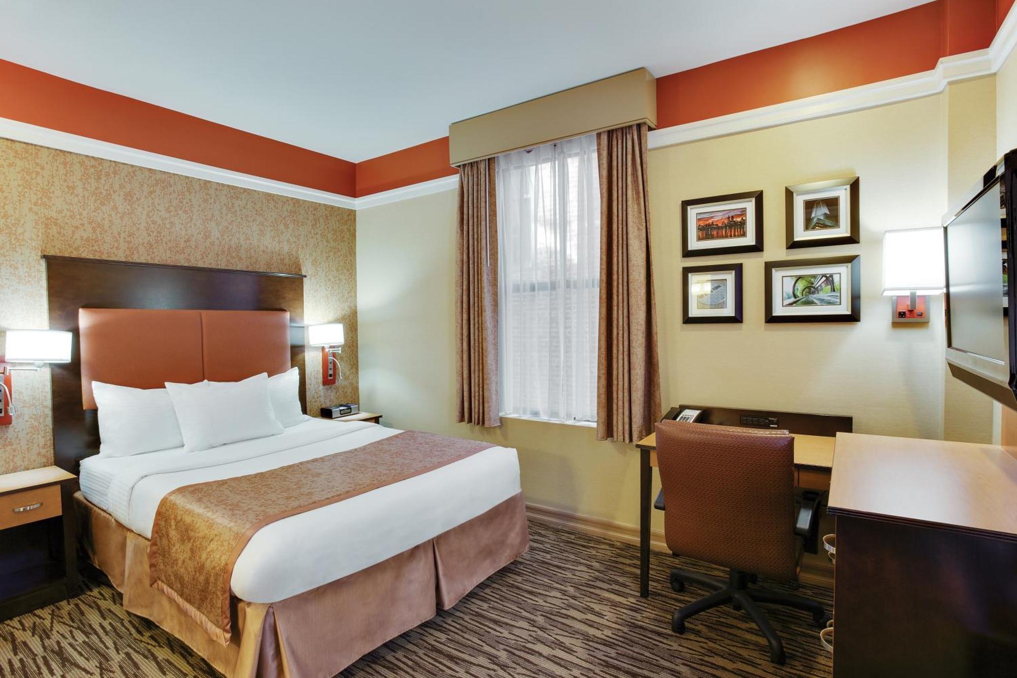 Hotel The At Fifth Avenue 3*