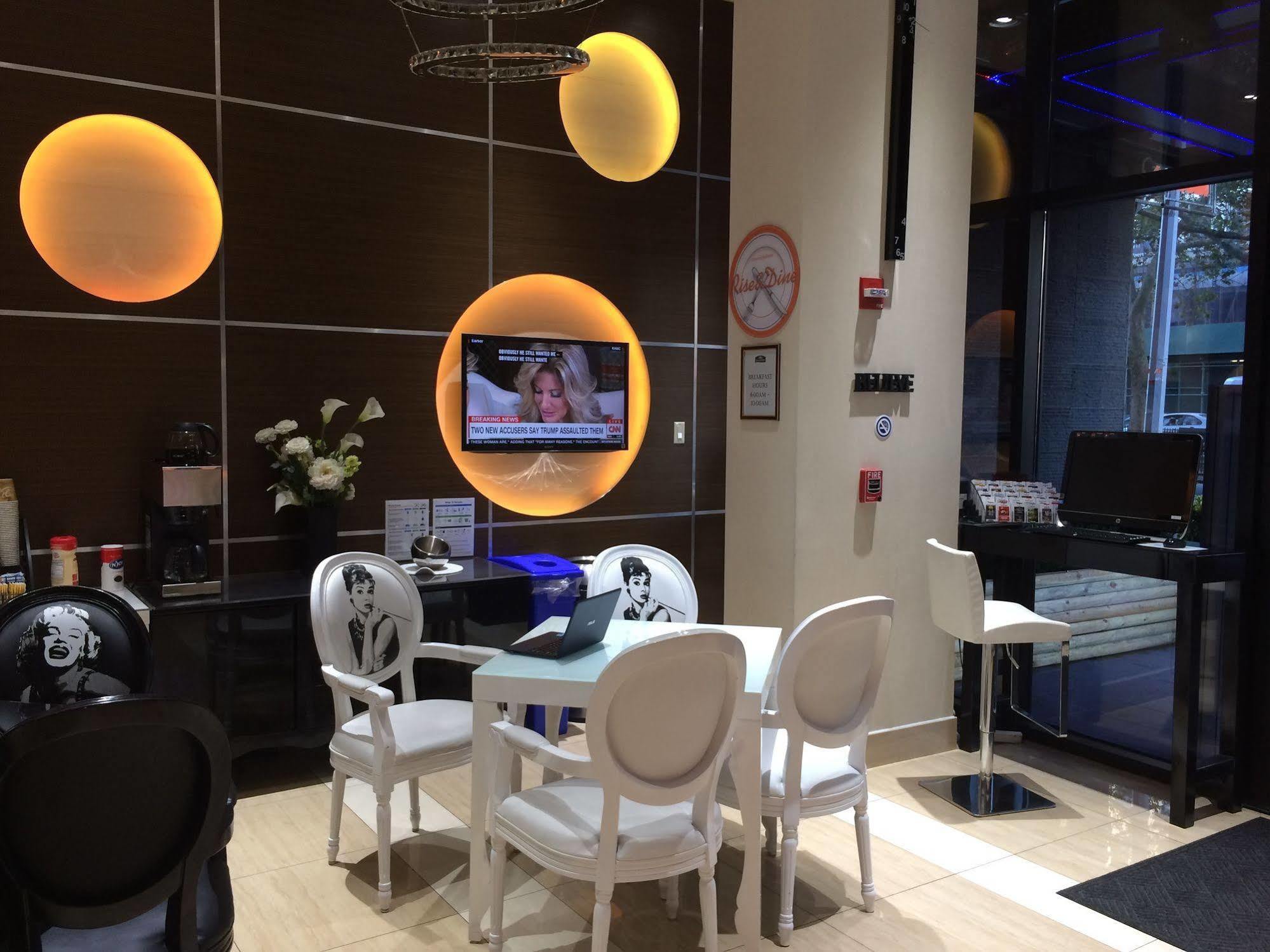 Richland Les 3* New York