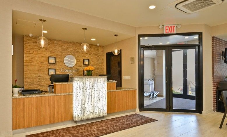 Times Square West Hotel, Bw Signature Collection Hotel 3*