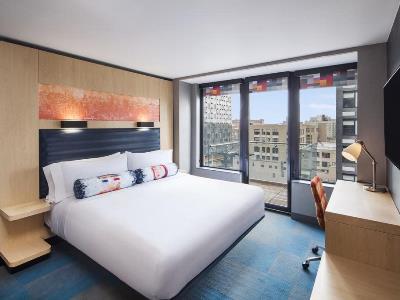 Aloft Long Island City-manhattan View Hotel 4*