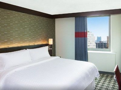 Four Points By Sheraton Downtown Hotel