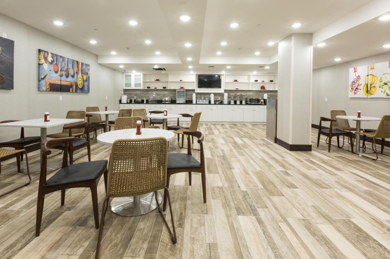 Ninety Five - Jfk Airport Hotel