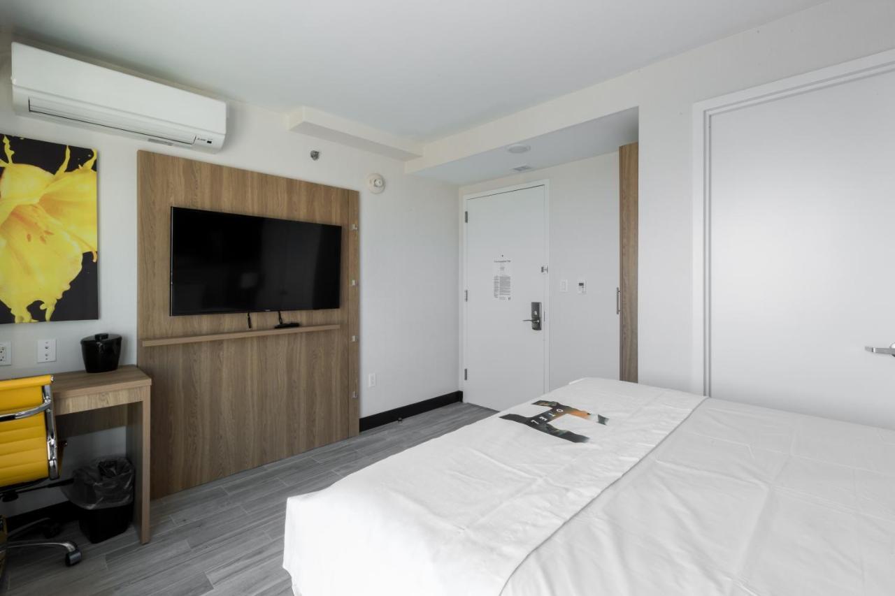 Ninety Five - Jfk Airport