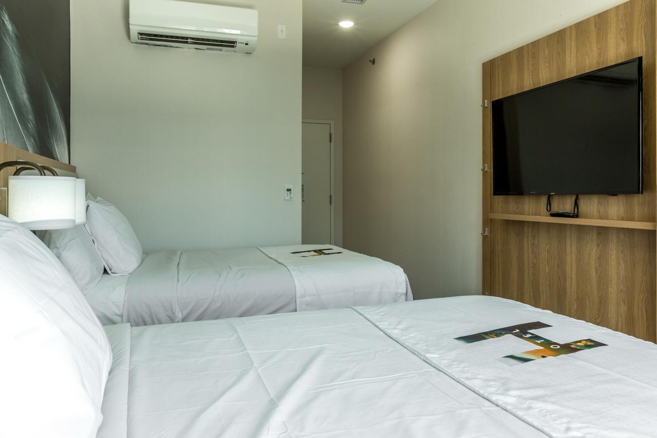 Ninety Five - Jfk Airport