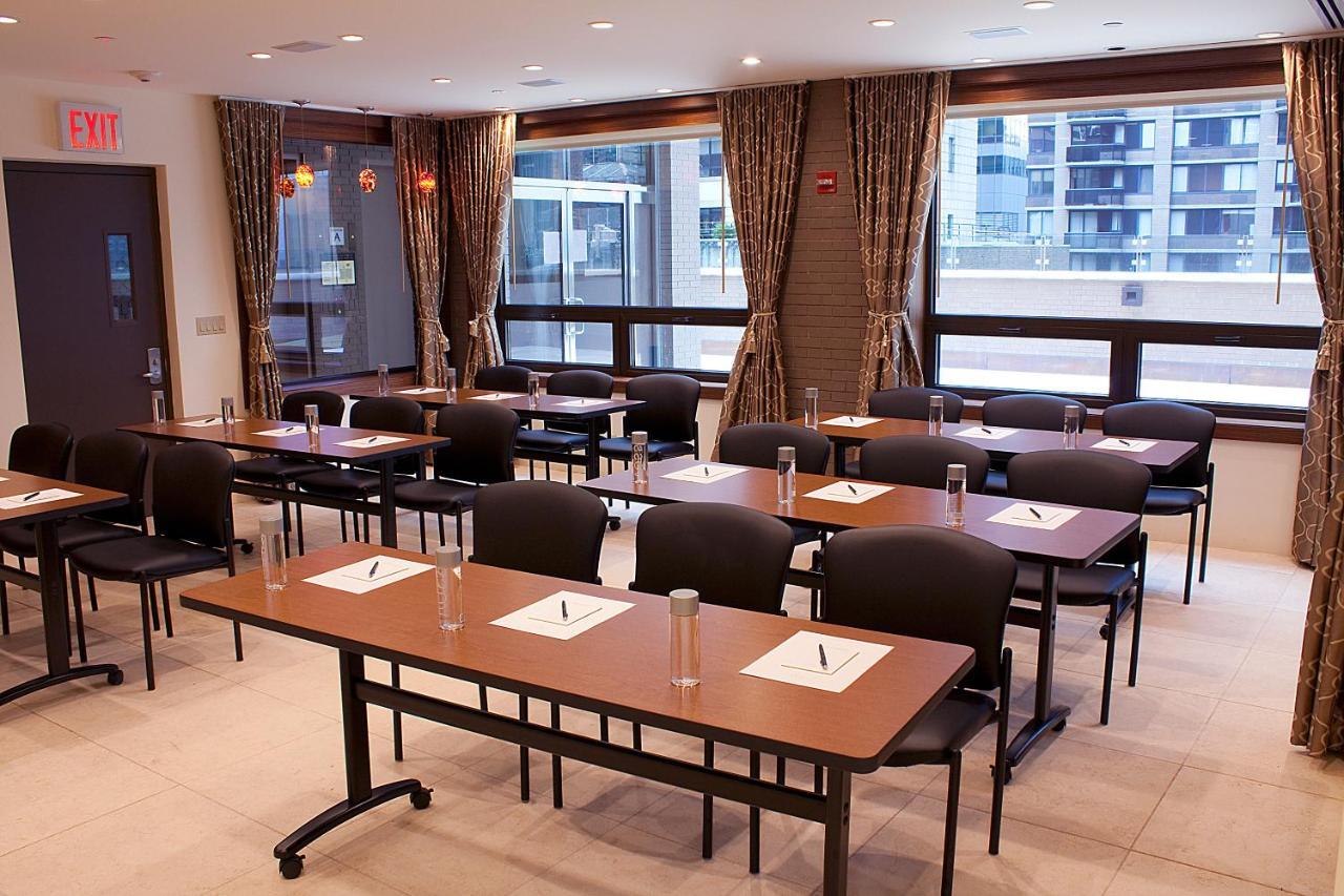 Hotel The Pearl 4*