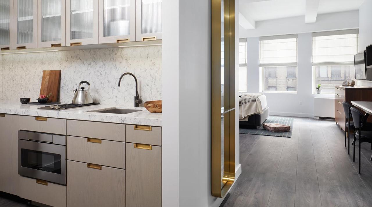 The Assemblage John Street Hotel 4*