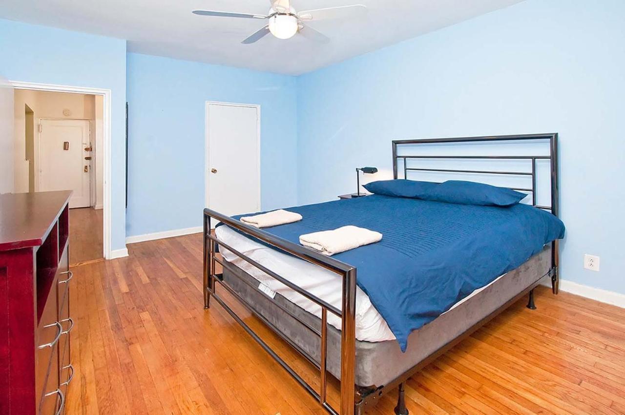 Corporate Suites On Upper East Side Apartment *