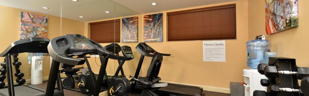 Hotel Express Kennedy Airport, An Ihg New York