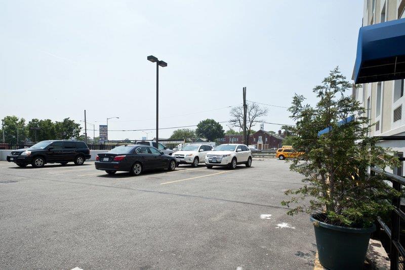 Western Jamaica Hotel