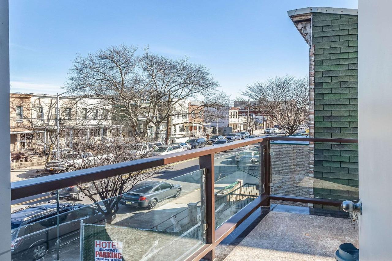 Umbrella Brooklyn - Newly Renovated Hotel 3*