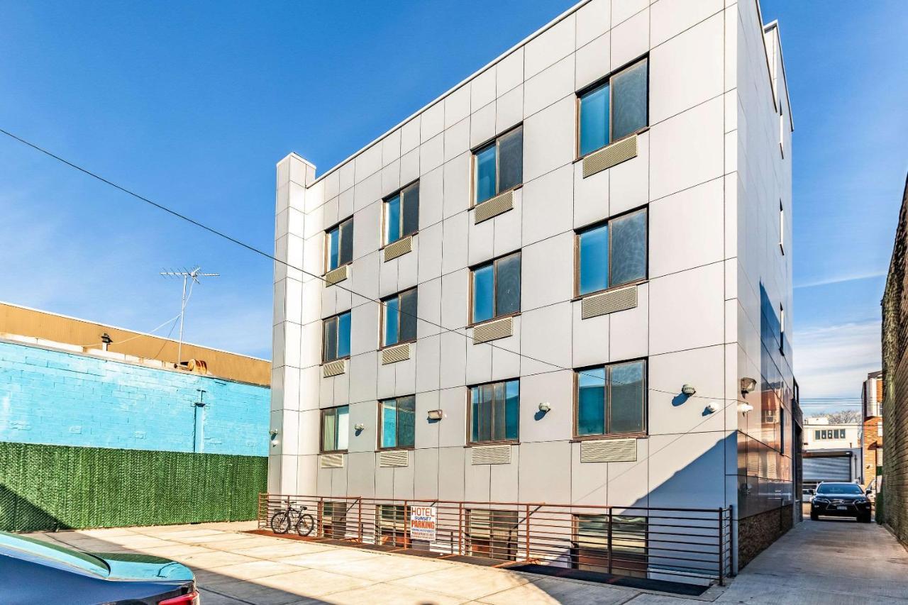 Umbrella Brooklyn - Newly Renovated Hotel 3*