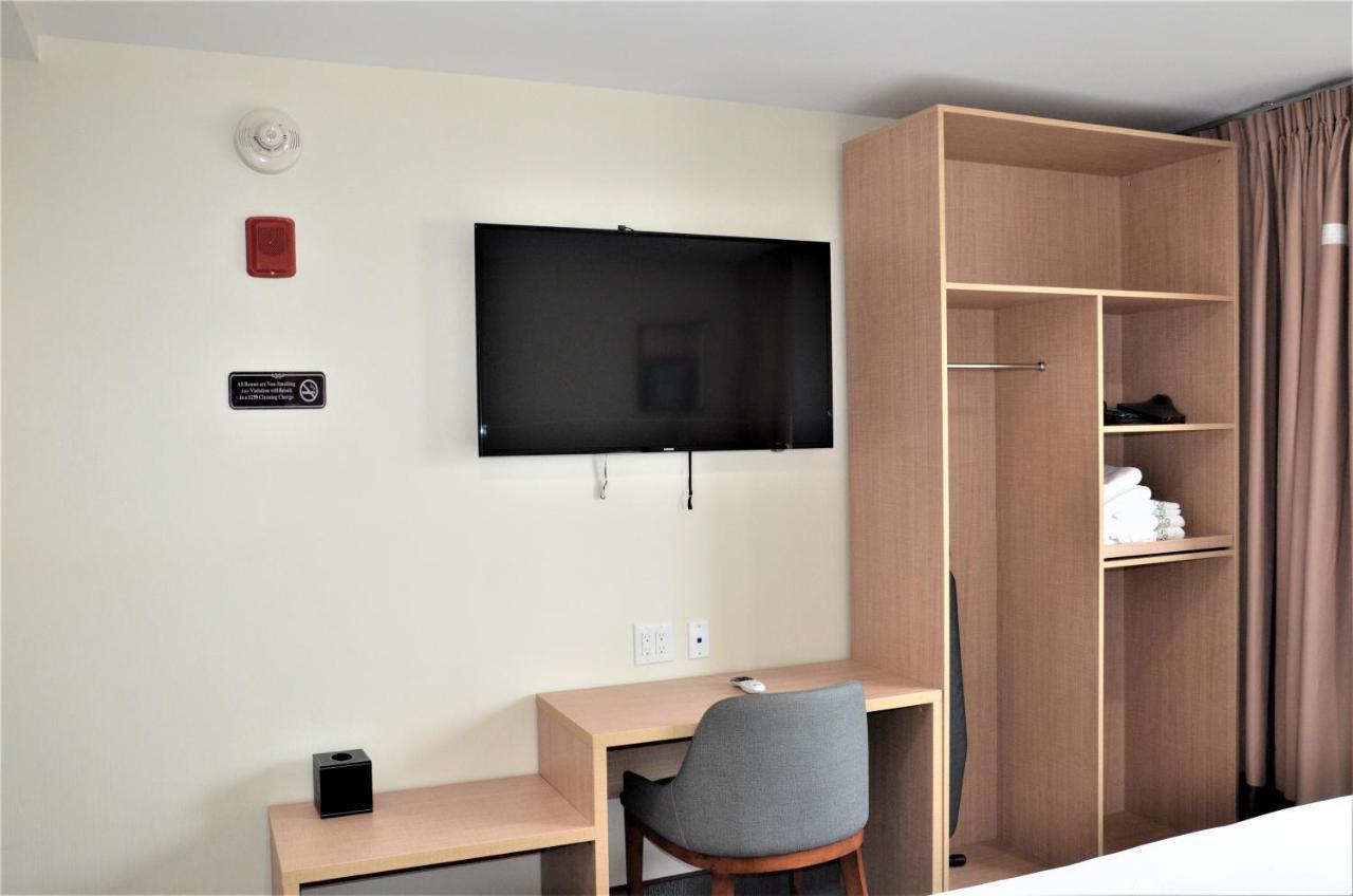 Lic Plaza 3* New York