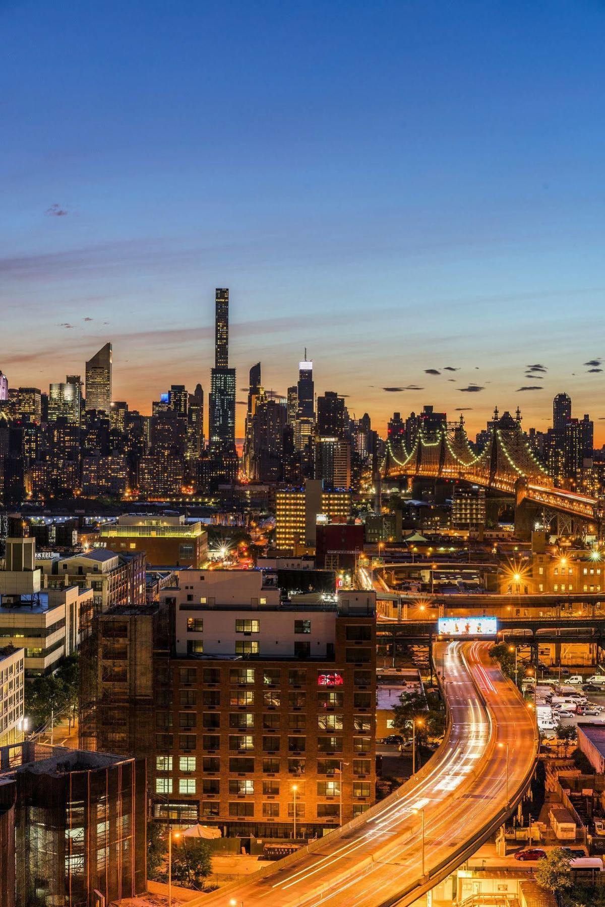 Aloft Long Island City-manhattan View New York