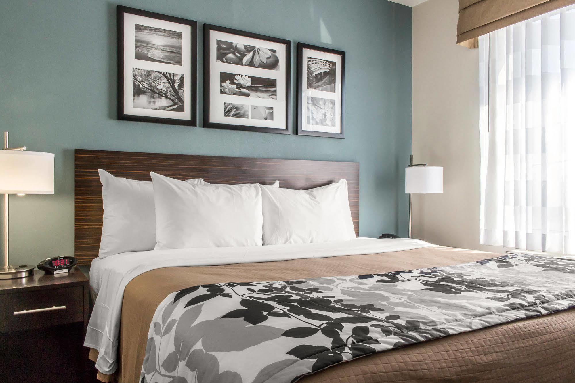 Hotel Sleep Brooklyn Coney Island New York