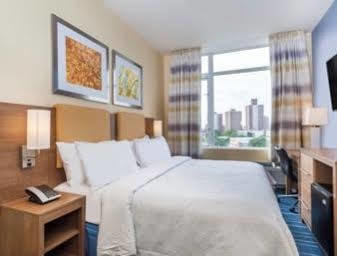 Days By Wyndham Brooklyn Crown Heights Hotel 2*