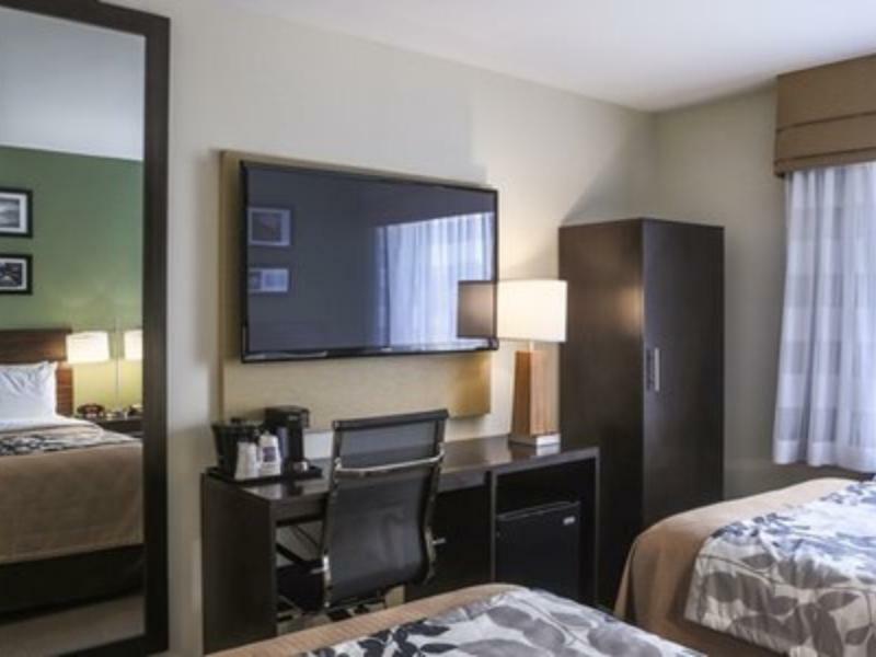 Days By Wyndham Brooklyn Borough Park Hotel