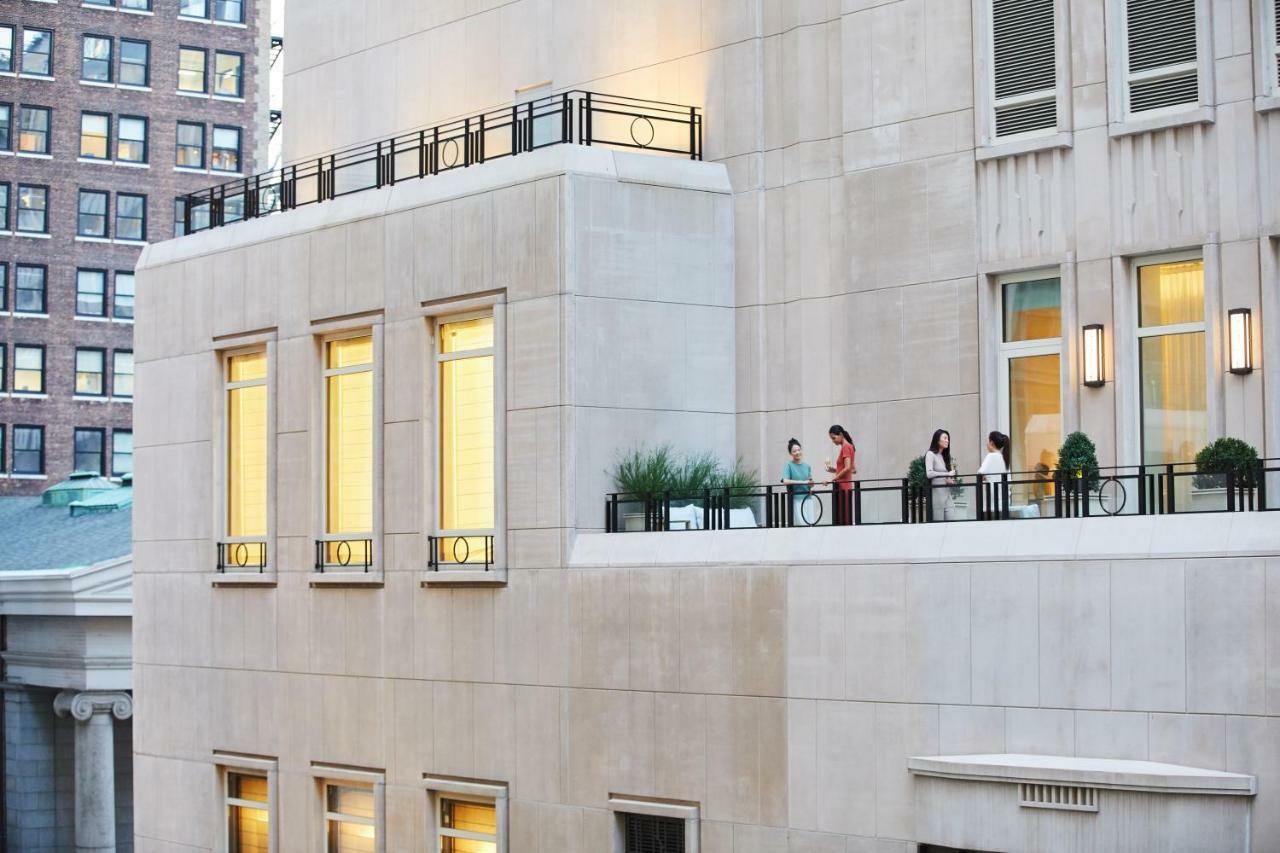 Hotel Four Seasons Downtown 5*