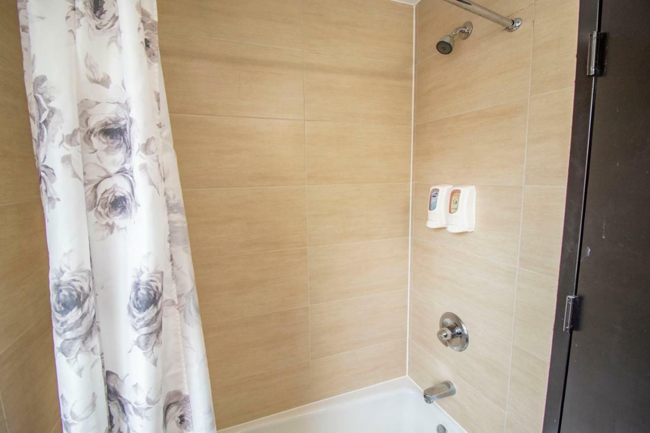 Canal Loft Hotel 2*