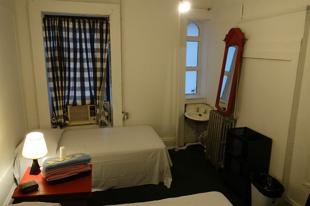 Carlton Arms Hotel New York