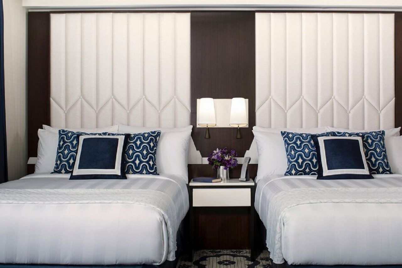 By Marriott Manhattan/central Park Hotel 4*