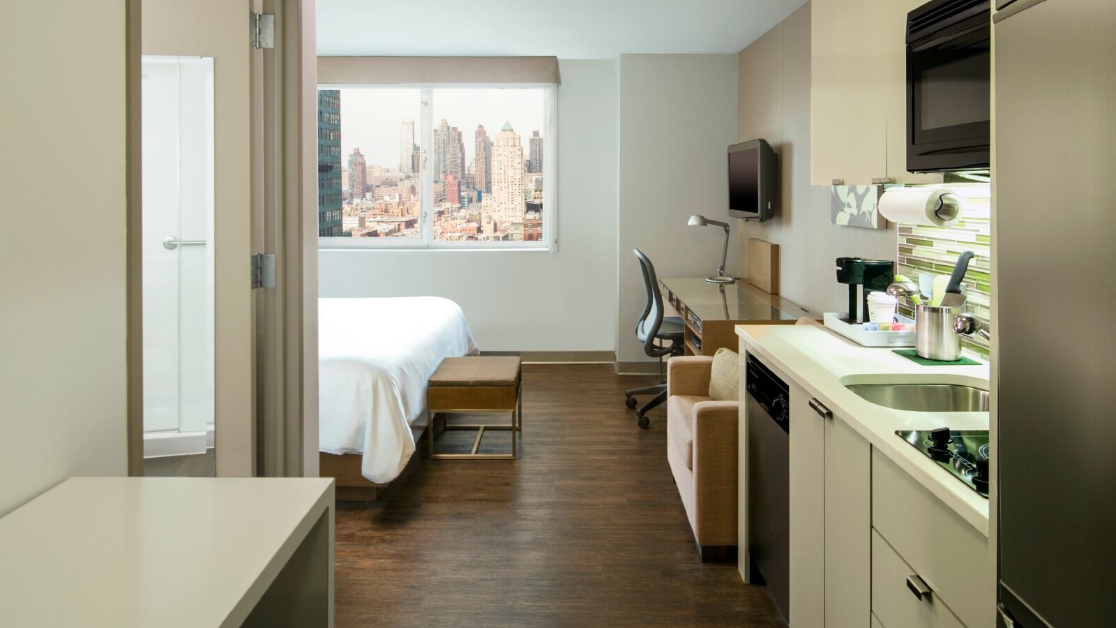 Element Times Square West 4*