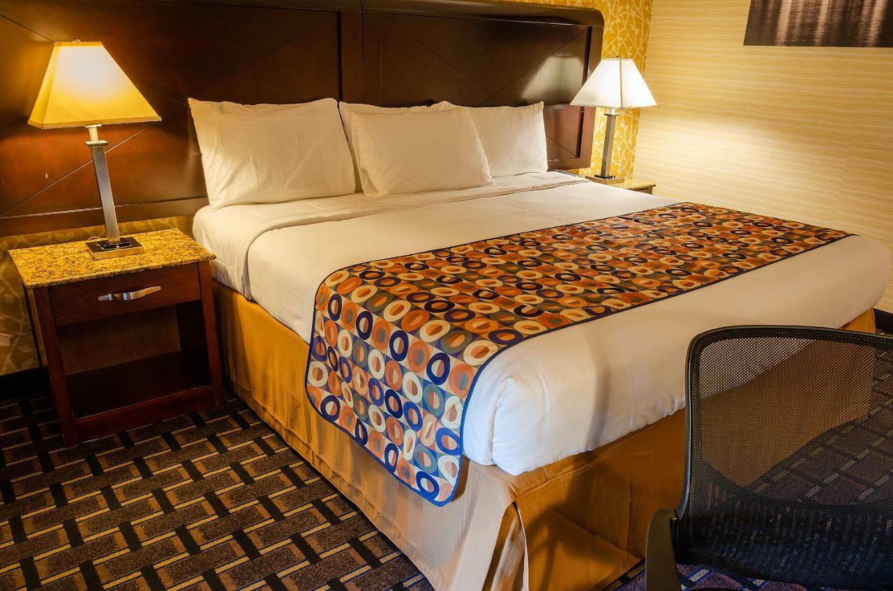 Elmhurst Hotel New York