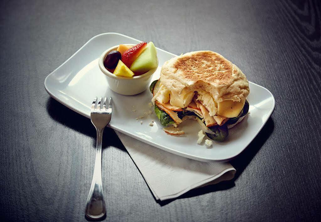 Courtyard By Marriott Jfk Airport