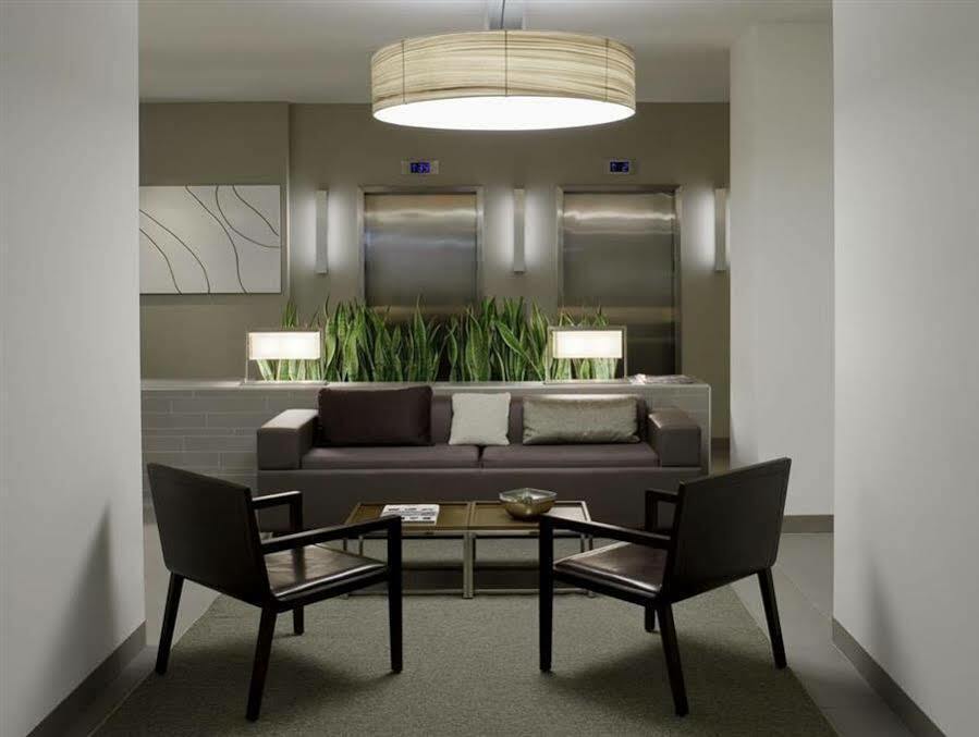 Element Times Square West 4*