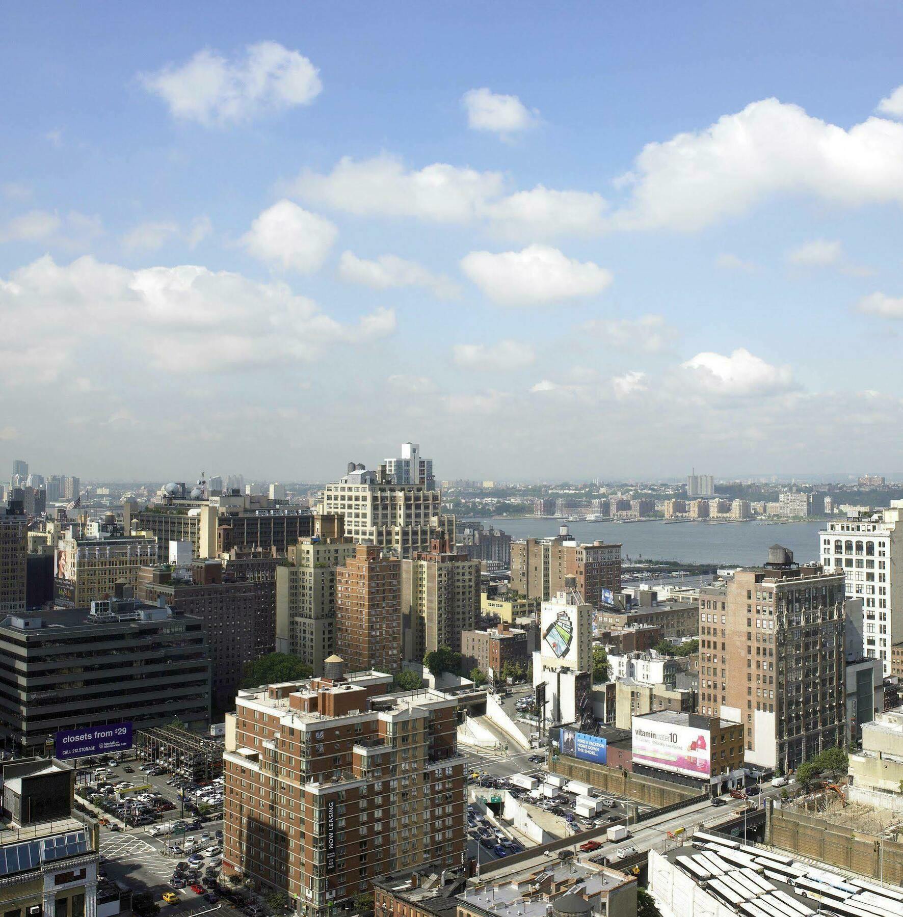 Hampton Manhattan - Times Square South 3*