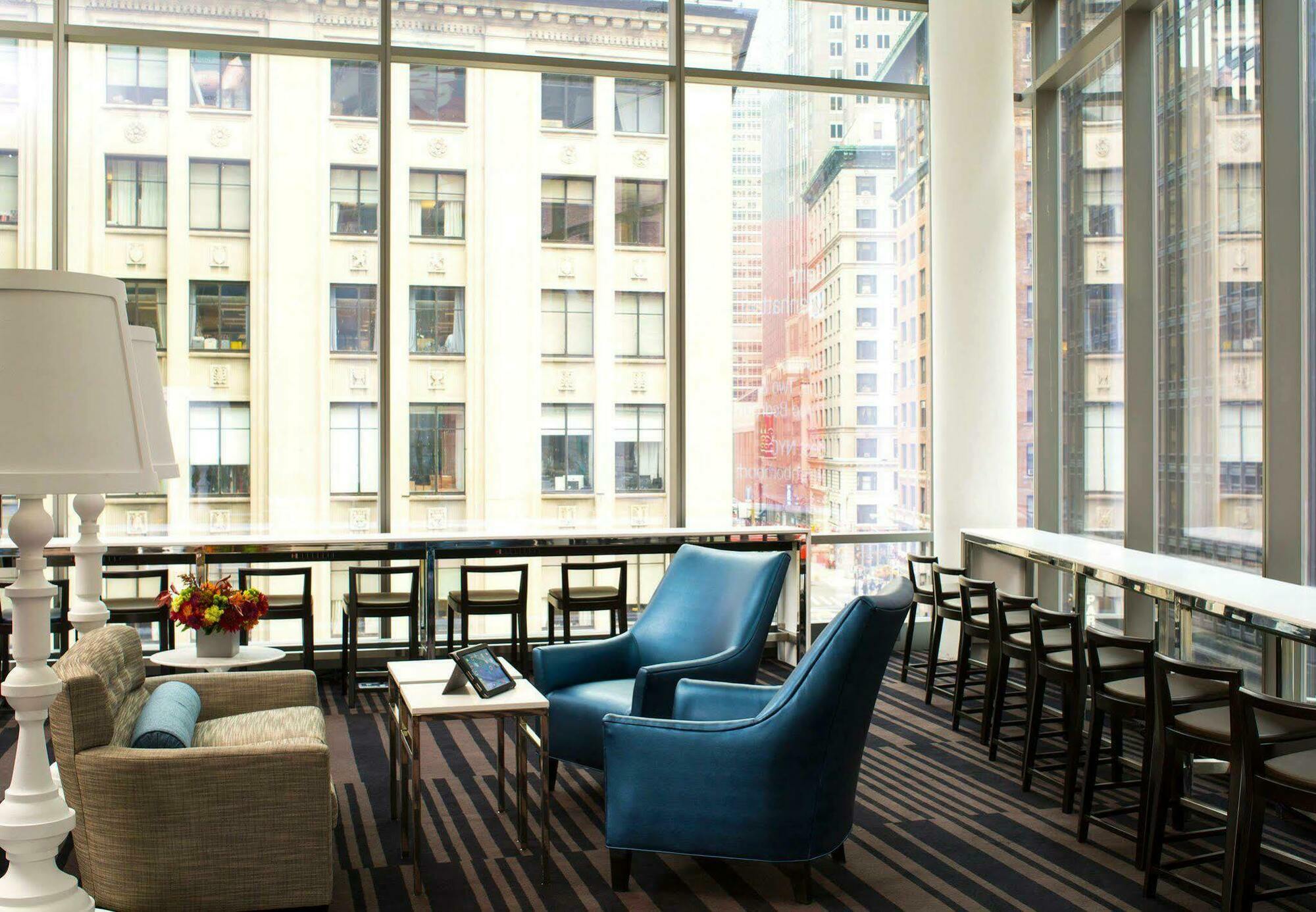 By Marriott Manhattan/central Park 4* New York