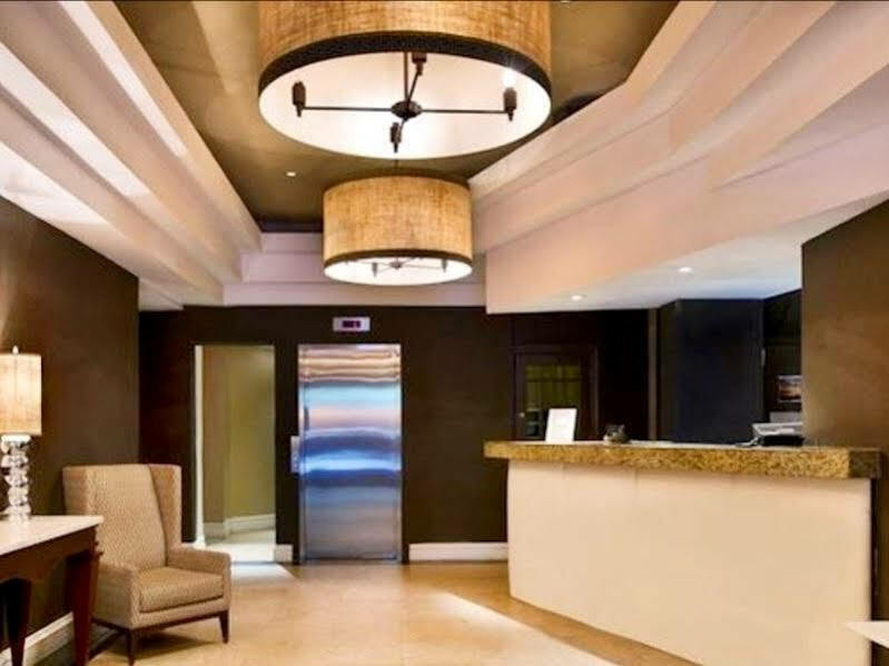 Square At Times Square Hotel