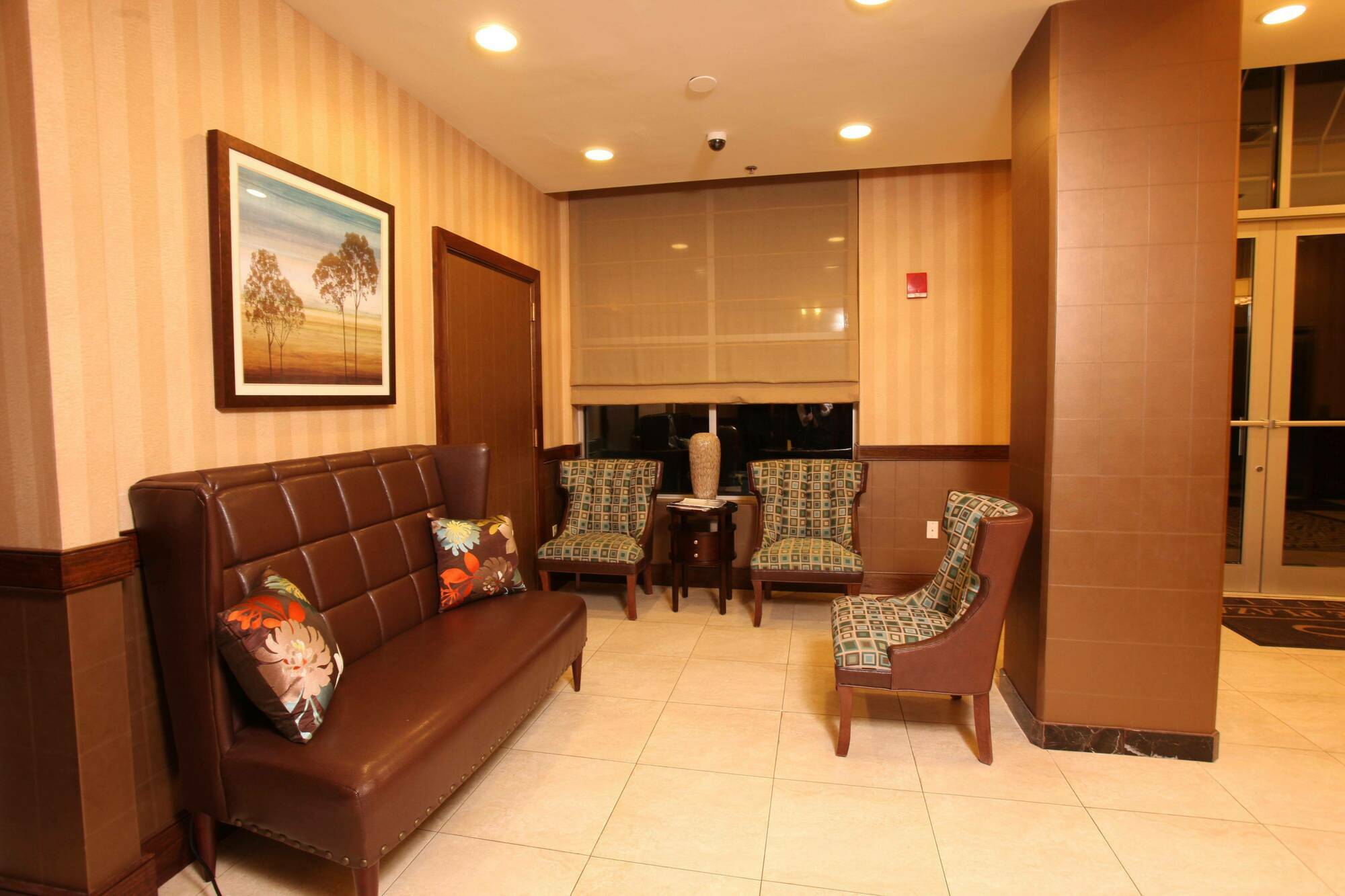 Hotel Pointe Plaza (adults Only)