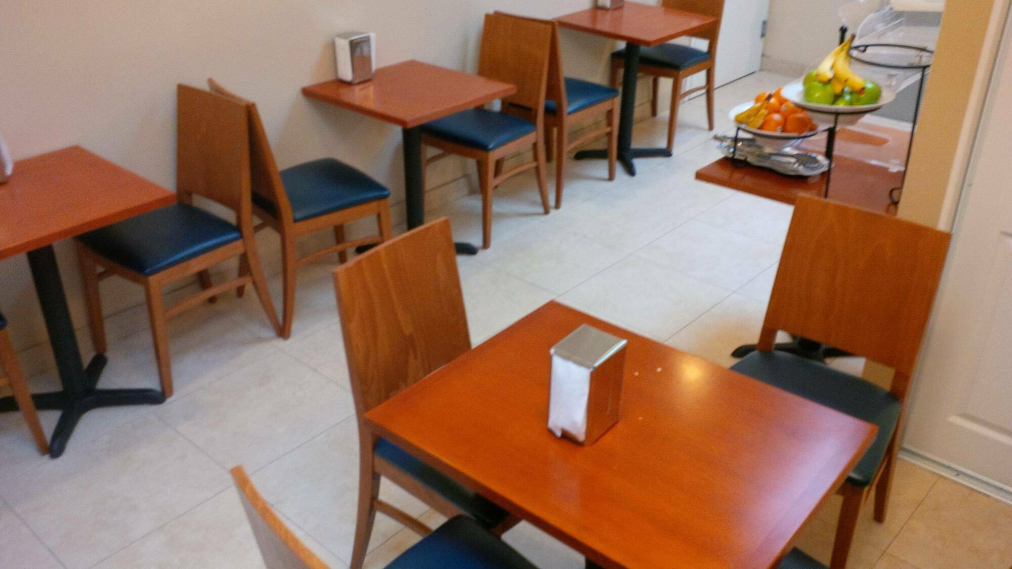 Hotel Pointe Plaza (adults Only) New York