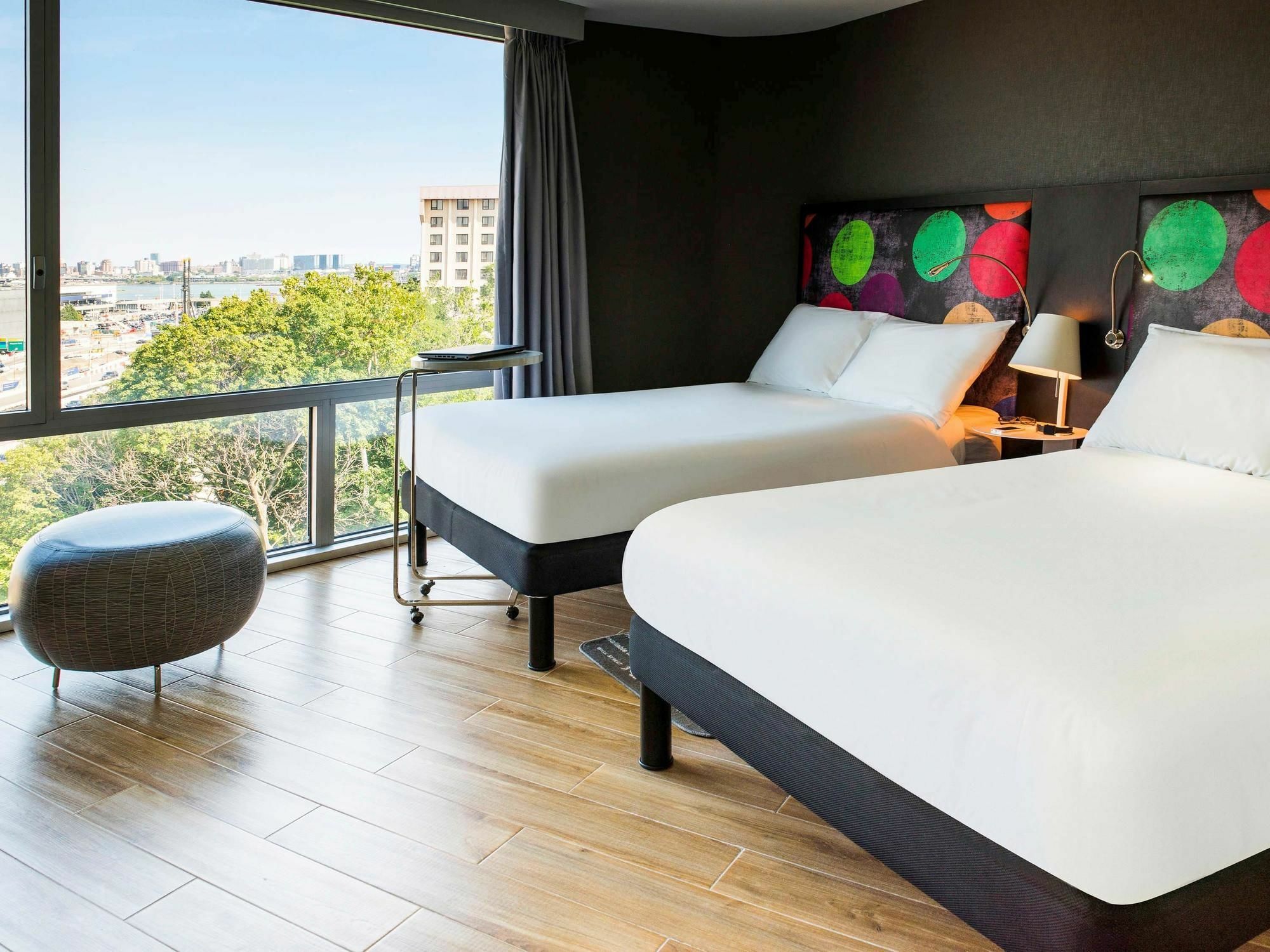 Ibis Styles Laguardia Airport Hotel New York