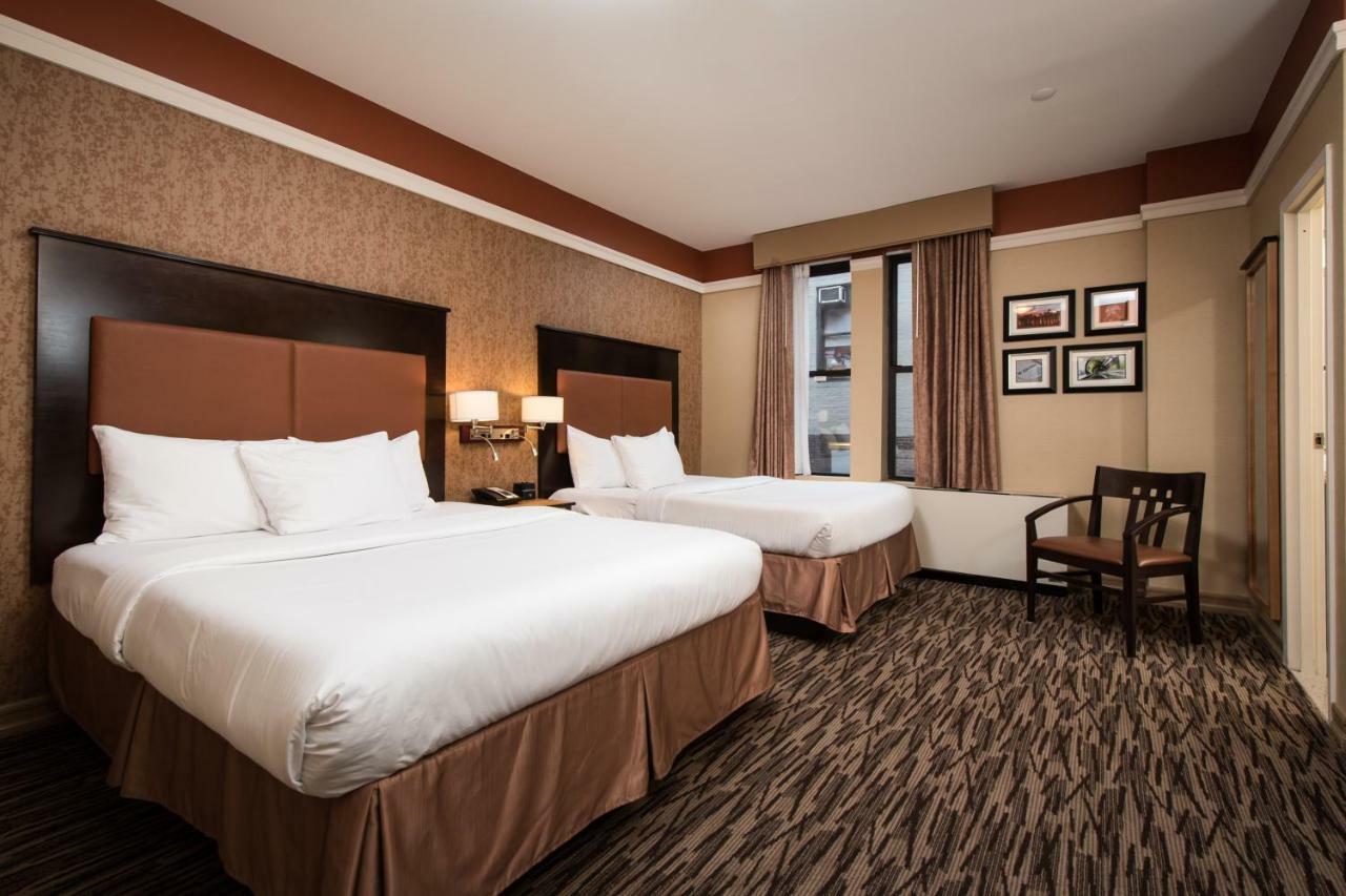 The At Fifth Avenue 3*