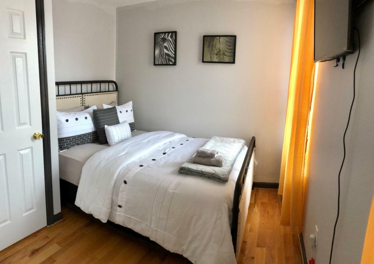 3 Bedroom In Historical Harlem, Ny Appartement New York