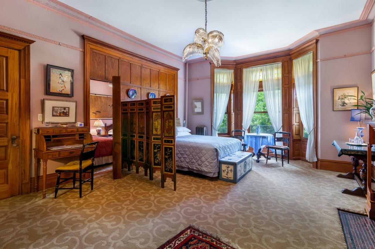 Manhattan Guest Suites Gasthof 3*