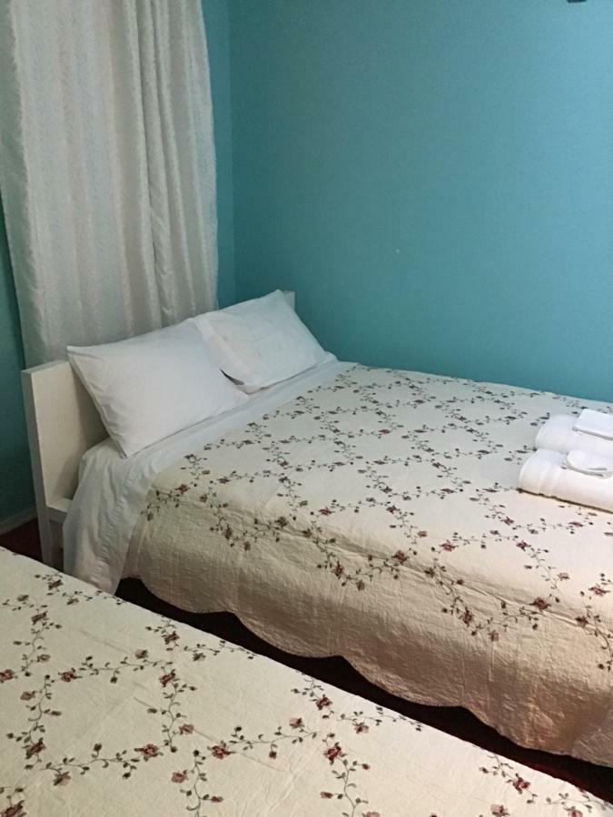 Guest house 5 Min. From Jfk New York