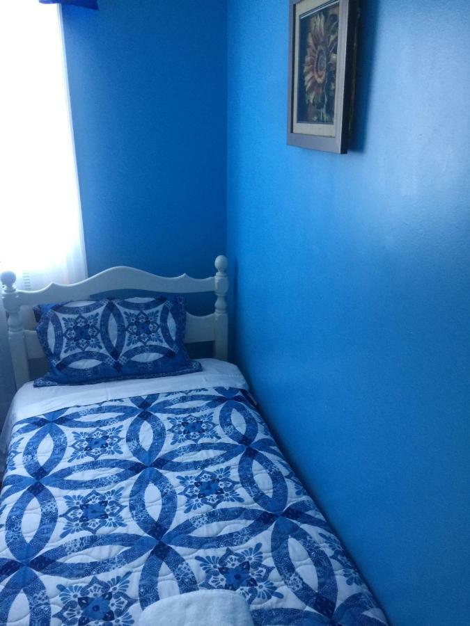 5 Min. From Jfk * New York