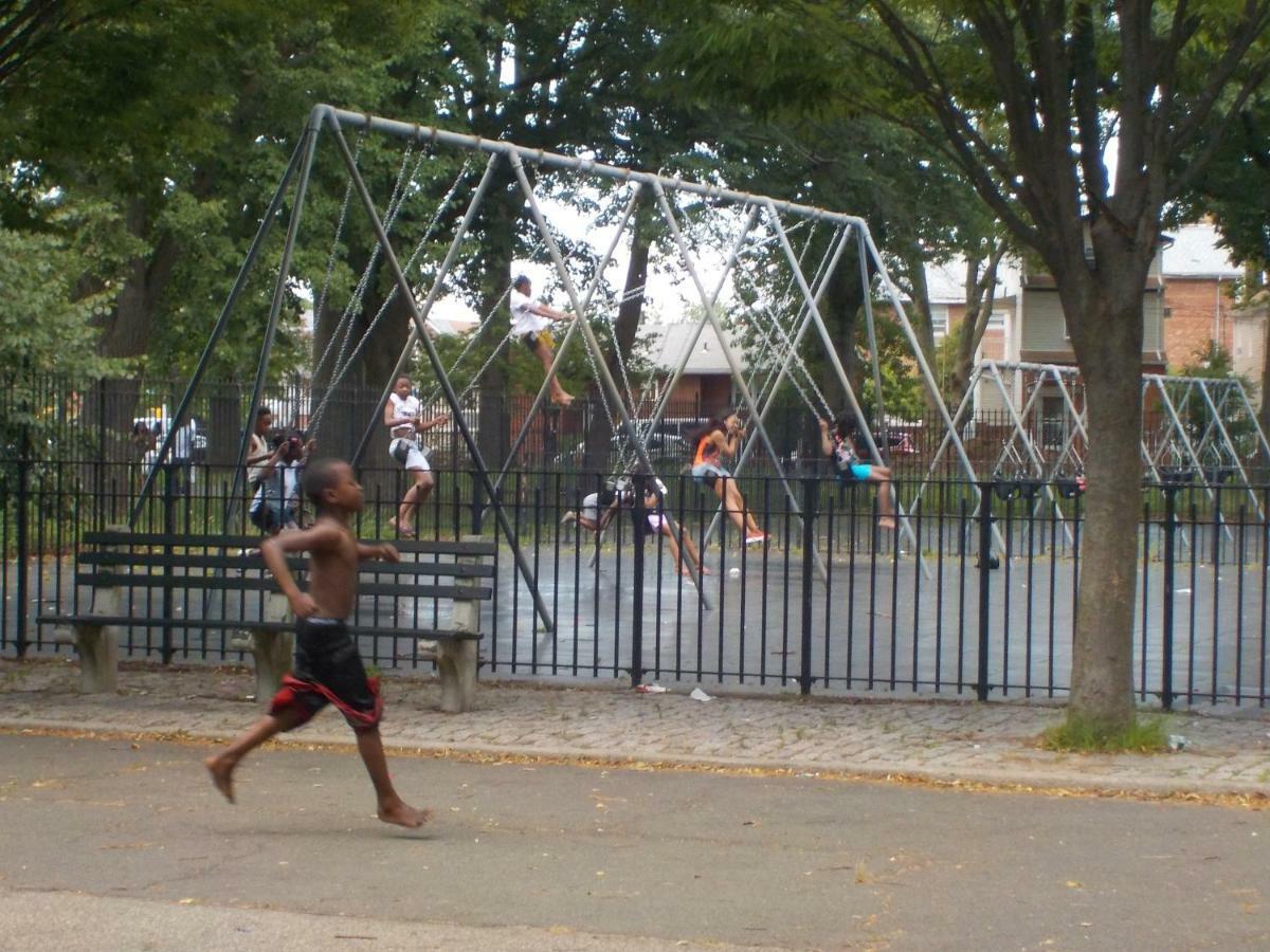 Gasthof At The Water's Edge In Canarsie! *