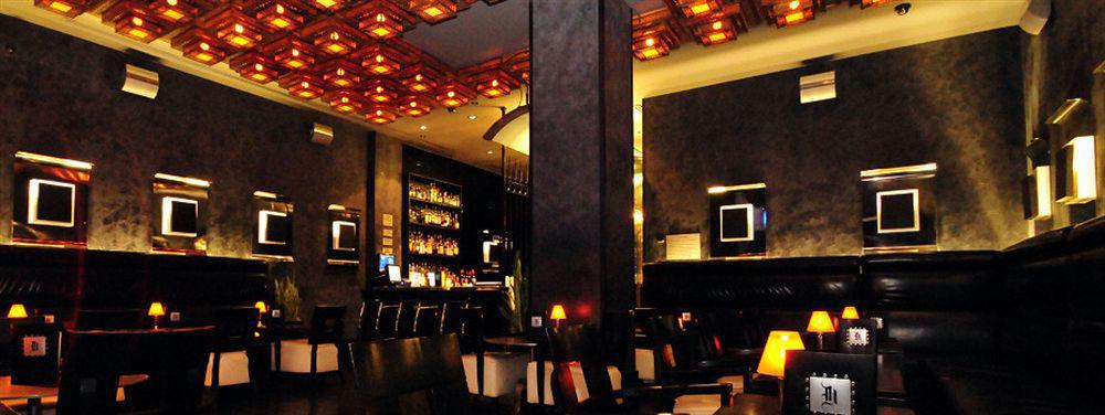 Hotel Night By Sb At Times Square