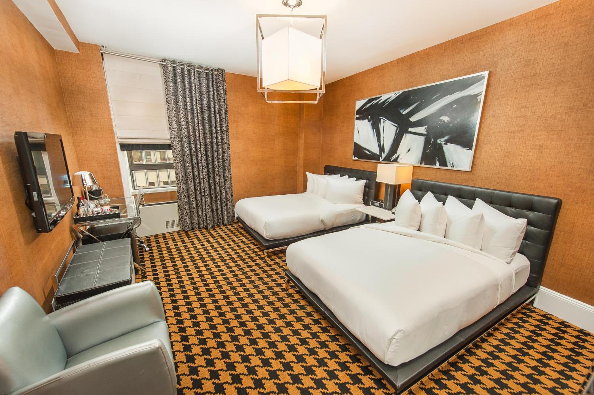 Hotel Ameritania At Times Square 4*