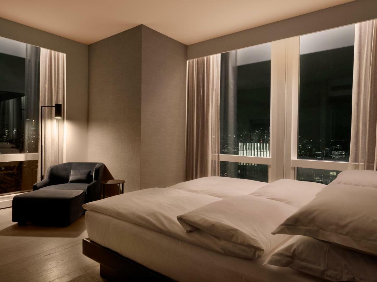 Equinox 5*